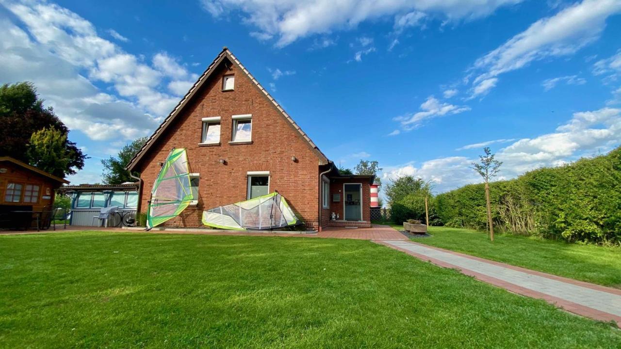 Ferienwohnungen Moewe Lembruch Exterior photo